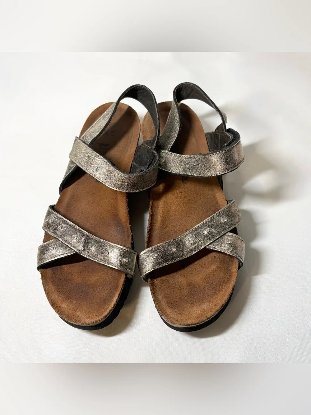 Naot Alyssa Metallic Leather Studded Adjustable Strap Comfort Sandals Size EU 38